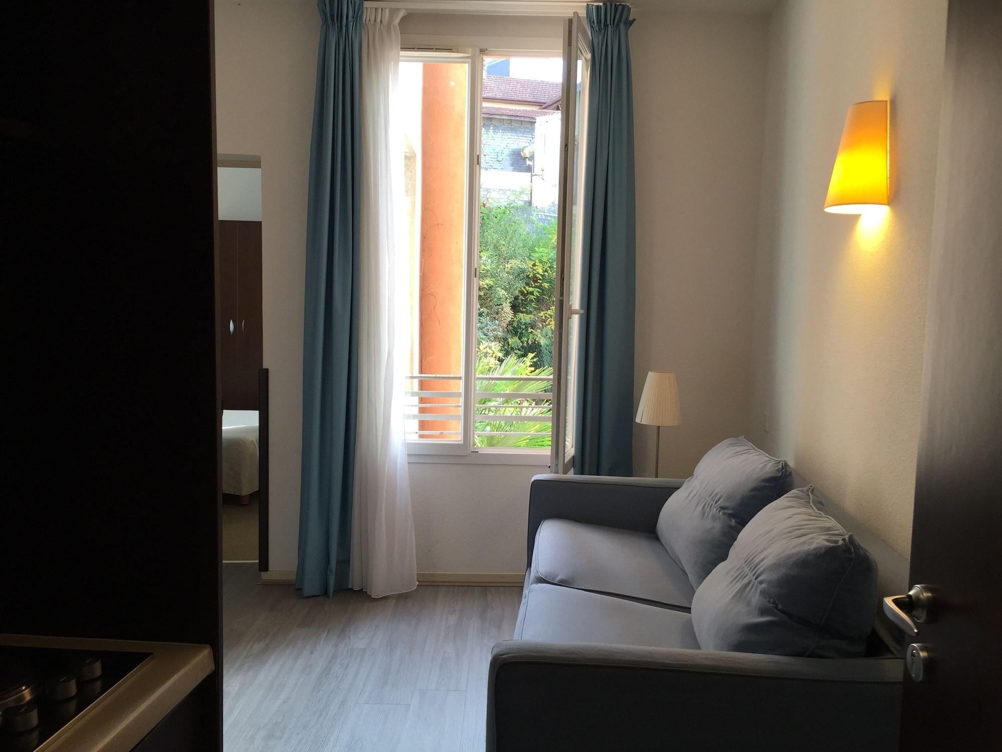Appart'Hotel Saint Jean Lourdes Exterior photo