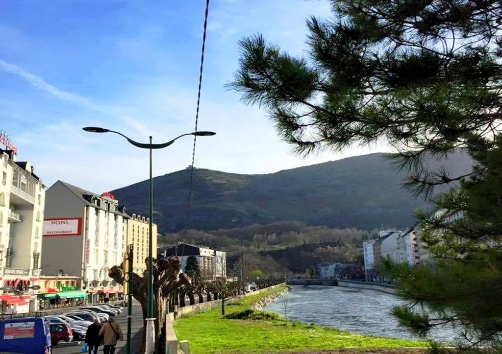 Appart'Hotel Saint Jean Lourdes Exterior photo