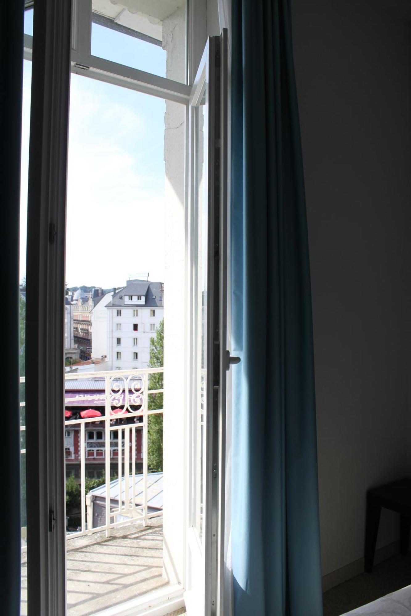 Appart'Hotel Saint Jean Lourdes Exterior photo