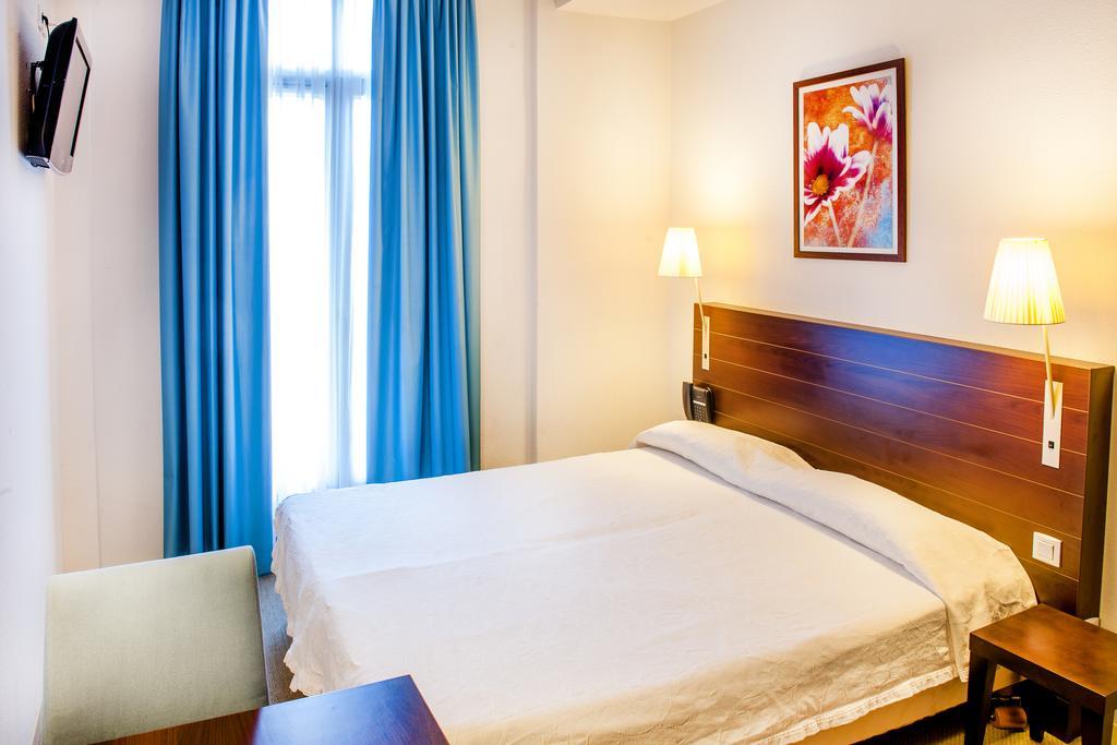 Appart'Hotel Saint Jean Lourdes Exterior photo